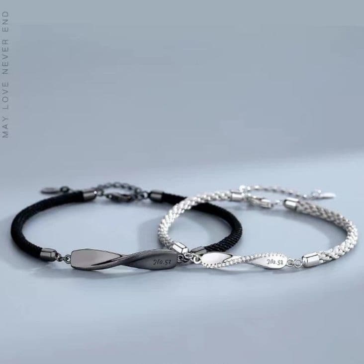 煌めき刻印ツイストプレート編み込みペアブレスレット
