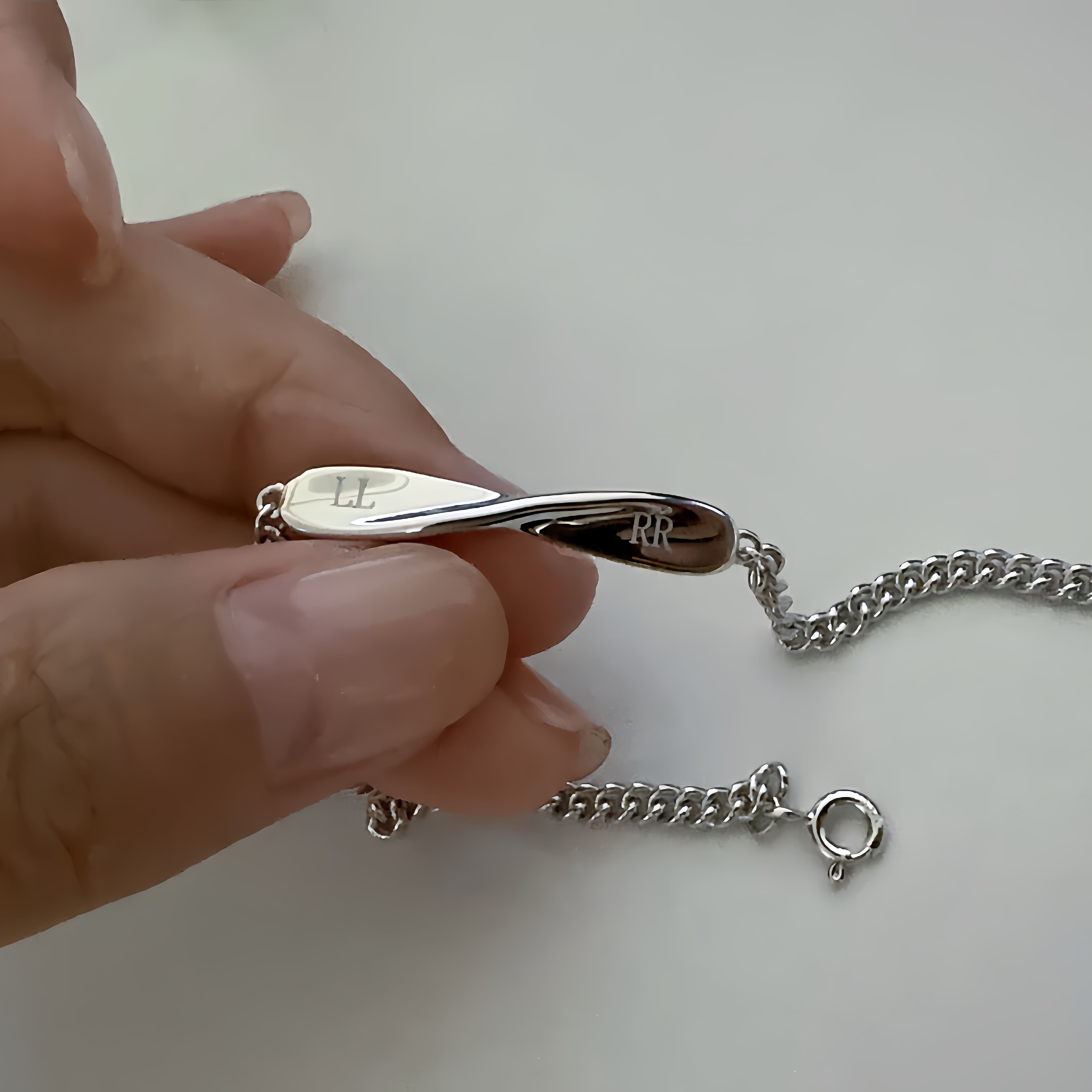 ペアブレスレット 捻れ光沢
