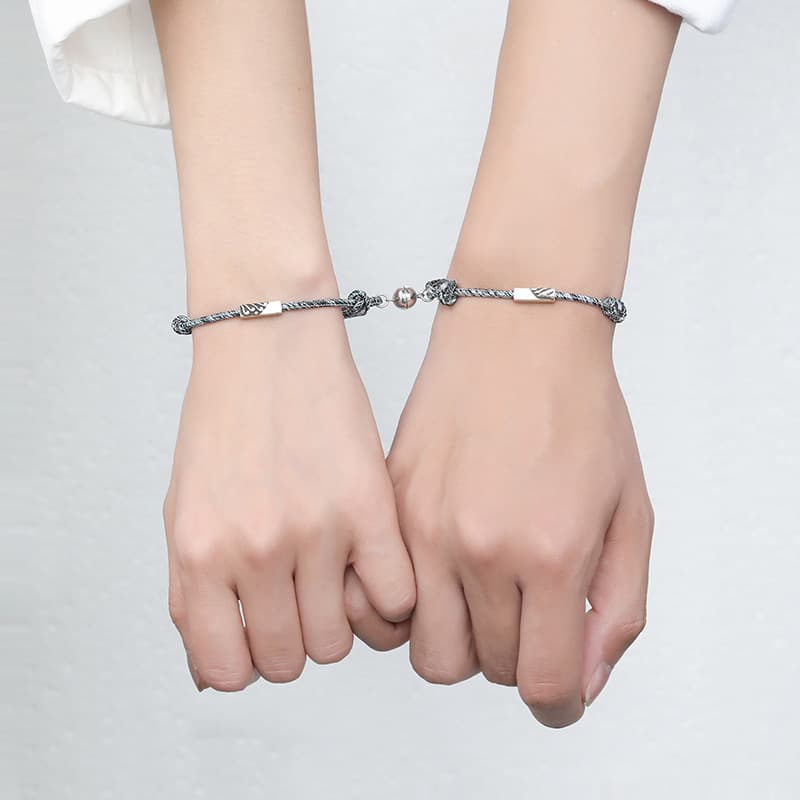 ペアブレスレット 磁石で繋がる運命の絆ブレスレット